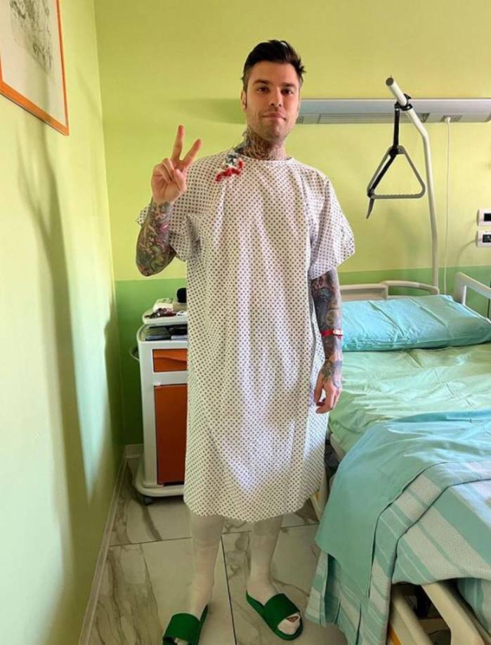 Y así, con las revelaciones de Chiara y el paparazzi, queda confirmado que Fedez siempre estuvo enamorado de Angelica Montini durante su largo matrimonio con la influencer italiana. Hasta el momento, Fedez no ha dado declaraciones al respecto. 