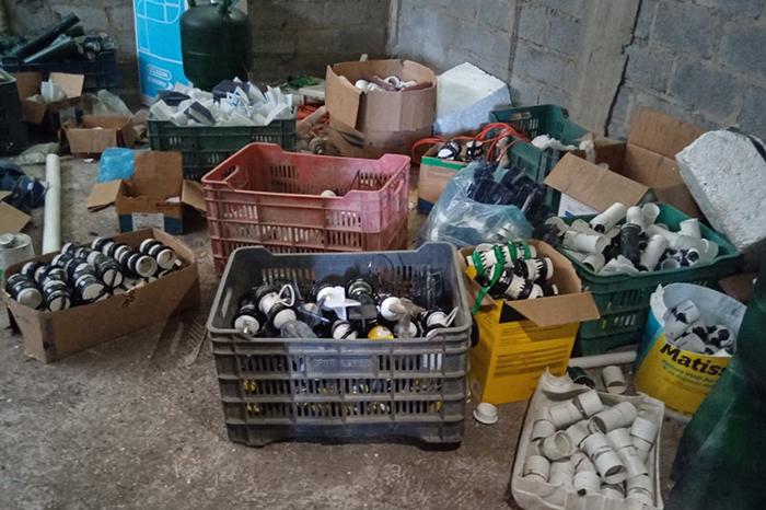 Mueren seis hombres en estallido de “narcofábrica” de explosivos