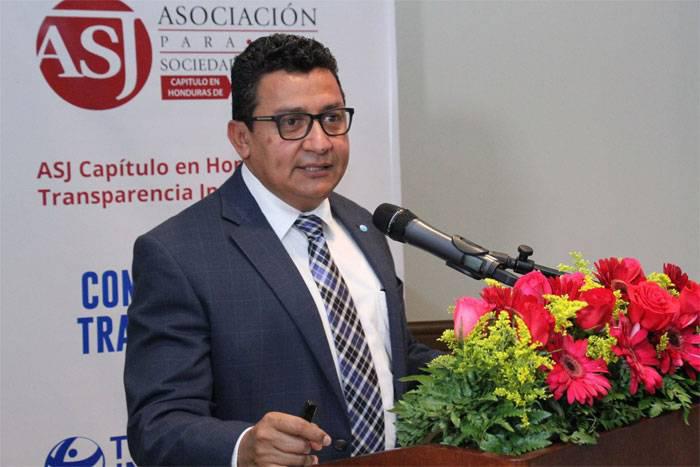 ASJ expone carente transparencia y combate a la corrupción del gobierno