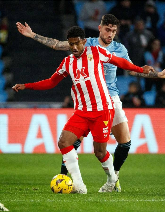 El ‘Choco’ Lozano sigue sin poder marcar gol con el Almería.