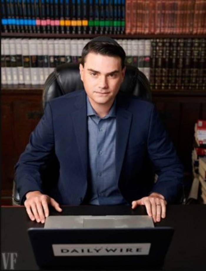 Ben Shapiro<br/><br/>Un simpatizante de derecha y seguidor de Trump, este cuenta con un programa de radio y podcast en el que expresa su postura y que es seguido por miles de millennials que congenian con sus ideas. <br/><br/>En su cuenta de Twitter tiene 2,2 millones de seguidores. <br/><br/>