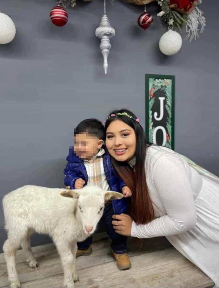 “Oramos por fortaleza y consuelo a su hijo, familia, iglesia y todos los que la amamos por su deseo de servicio y entrega”, continuó el escrito de la iglesia que citó el Salmo 116:15 “Estimada es a los ojos del Señor la muerte de sus santos”.