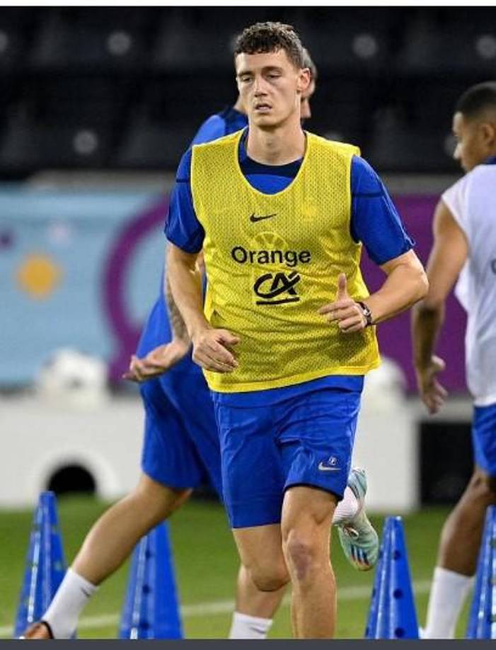 Benjamin Pavard también es de padres franceses.