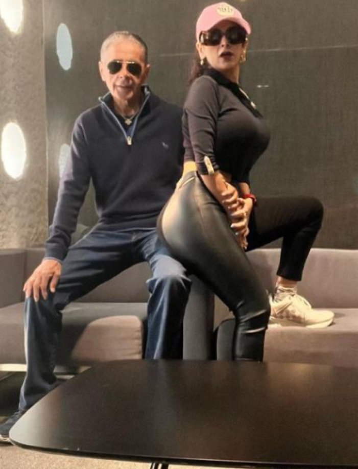 El ex comentarista deportivo sin el temor del que dirán apoyó la nueva faceta de su pareja.