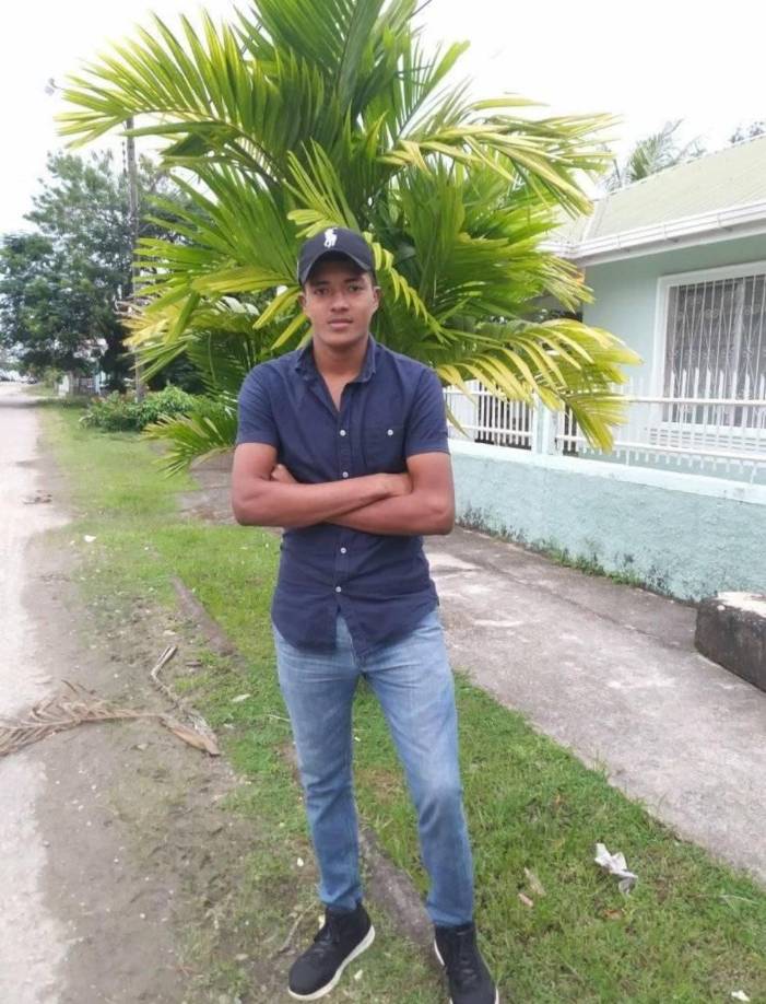 El joven fallecido era conocido con el alias de “Carro Loco”. 