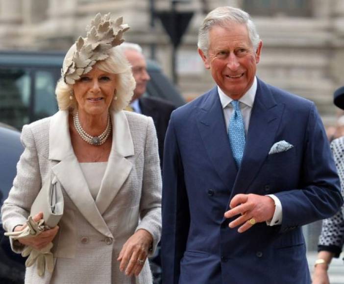 La cuarta temporada de The Crown, la serie de Netflix que retrata a la familia real británica, derribó por completo la imagen que el príncipe Carlos y Camila intentaron lavar durante décadas tras el escandoloso divorcio del heredero al trono con la fallecida princesa Diana de Gales.