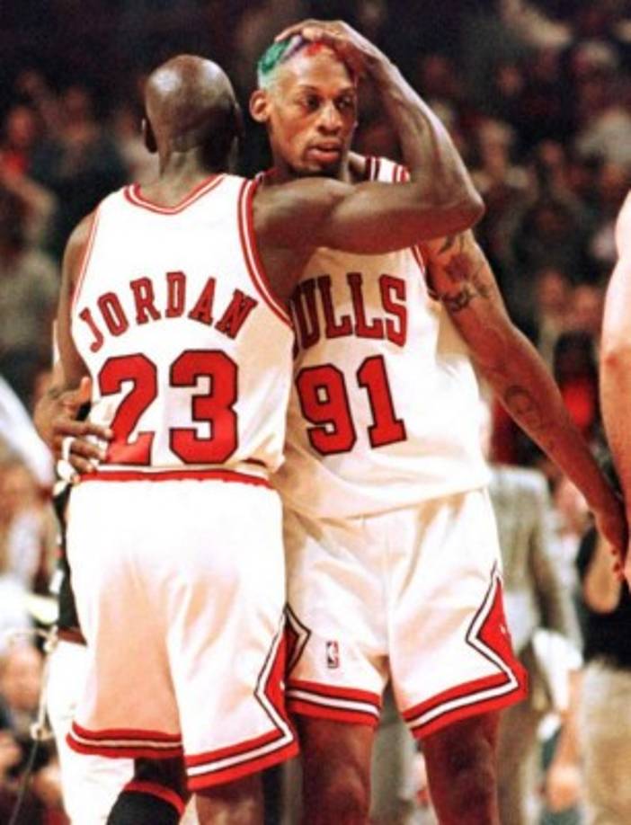 Jordan desveló días atrás cómo era la franquicia cuando aterrizó en Illinois en 1984 ('Un circo de cocaína, marihuana y mujeres'). El mito de los Bulls aprovechó su paso por Good Morning America para hacer un pequeño spolier sobre lo que el mundo podrá ver en la tercera entrega de la serie documental sobre el equipo de Chicago.