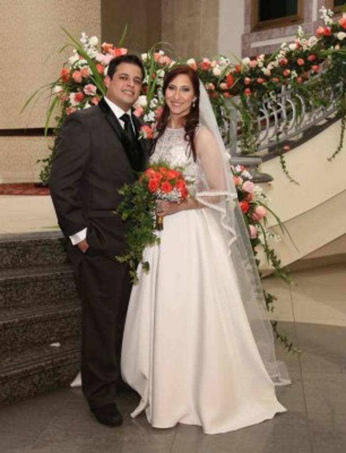 José Espinal y Jessica Sabillón festejaron en Tegucigalpa.