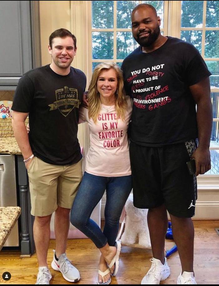 Ellos son en la vida real SJ, Leigh Ann Touhy y Michaell Oher.