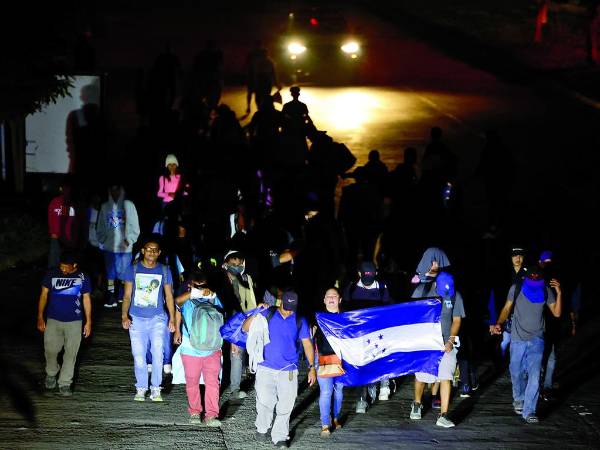 <b>La primera caravana de migrantes del 2025. Foto: Yoseph Amaya.</b>