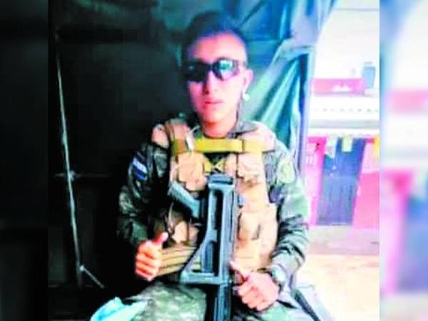 Foto en vida de Elvin Francisco López.