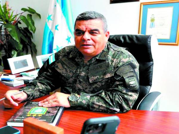 <b>El coronel Ramiro Muñoz funge como director del Instituto Nacional Penitenciario (INP).</b>