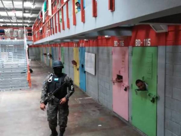 Se instalarán talleres de soldadura, cocina, ebanistería, zapatería y carpintería.