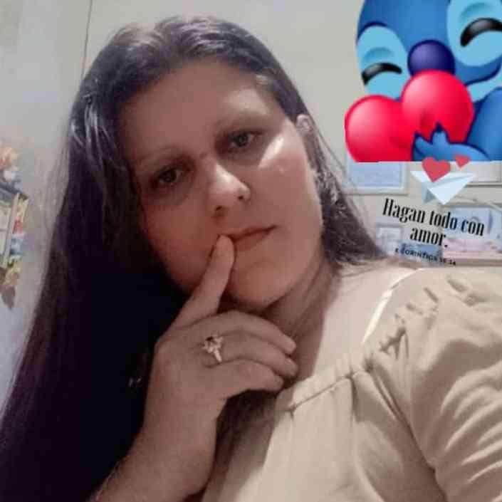 Susana Sabillón es la mujer que murió tras ser arrastrado su carro por un río en Tela