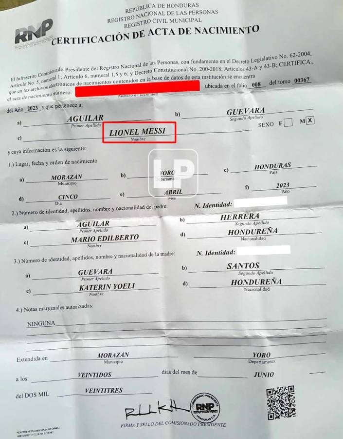La partida de nacimiento del pequeño Lionel Messi Aguilar Guevara.