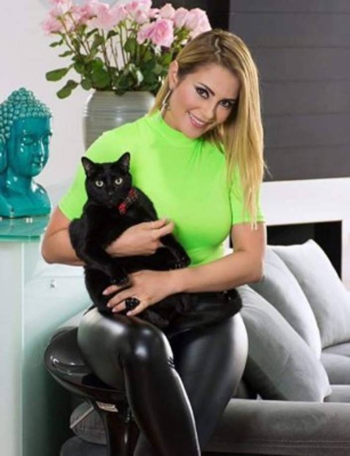 Pese a que la actriz ha participado en otras producciones, sigue siendo recordada por su papel como la recepcionista.