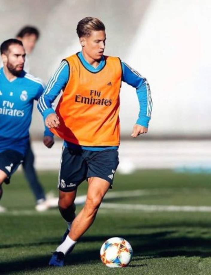 Marcos Llorente ya tenía pensado la opción de marcharse el verano pasado pero el cambio de entrenador, con la llegada de Lopetegui, le hizo continuar. Hoy la prensa de España informa que el centrocampista inclusive se podría marchar al Atlético de Madrid.