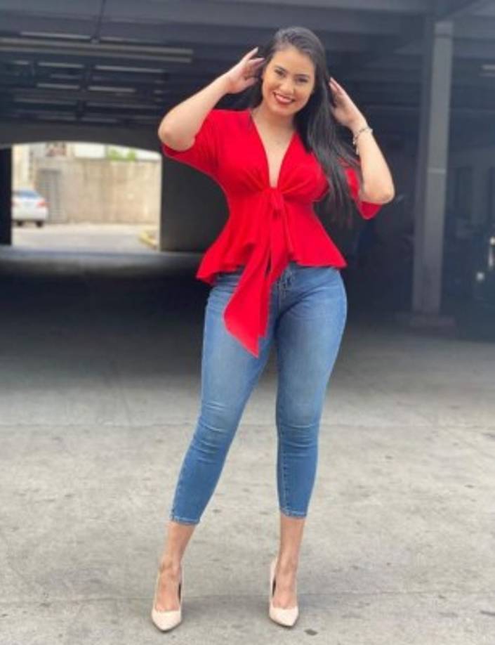 Alejandra Rubio se ha sometido a varias operaciones para alcanzar la figura deseada.