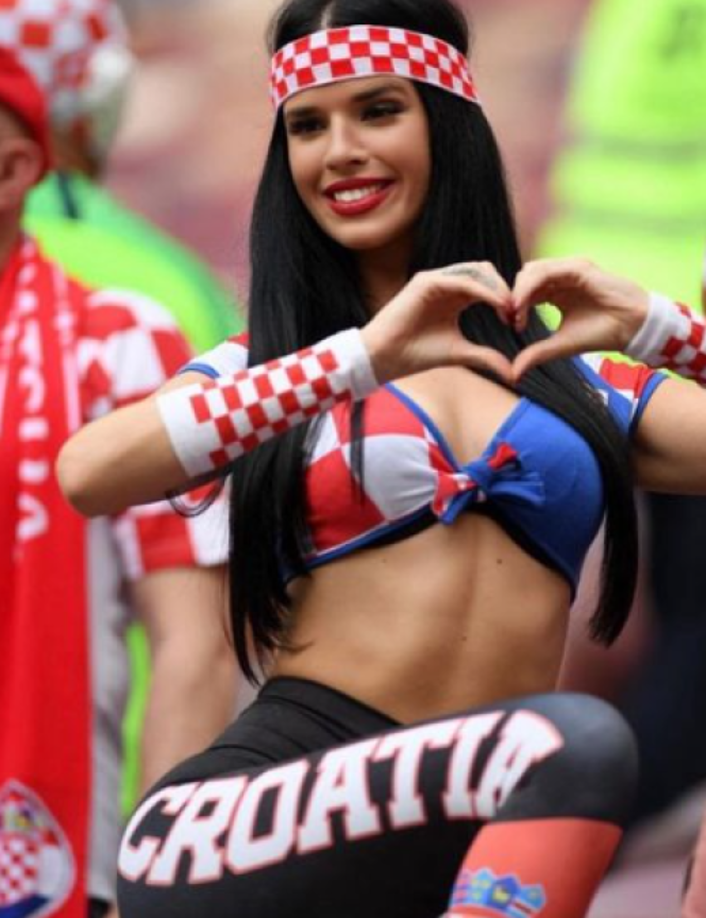 Ivana Knoll viajó a un Mundial por tercera vez. Su primera Copa del Mundo apoyando a Croacia en Brasil 2014.