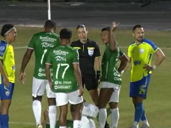 Melissa Pastrana se equivocó: El penal inexistente al Marathón ante Olancho