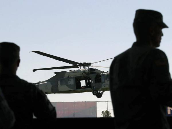 El Ejército estadounidense cruzó este martes la frontera hacia Ciudad Juárez para realizar un simulacro conjunto de protección civil junto con el Ejército mexicano, en el que las autoridades de ambos países aprendieron a coordinarse para realizar rescates en caso de siniestros.