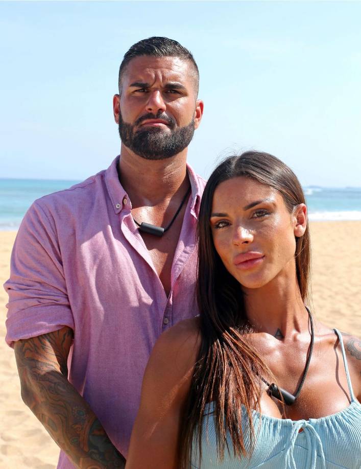 Alba Casillas formará parte del reality junto a su actual novio, Rober, con quien tiene un año de relación.