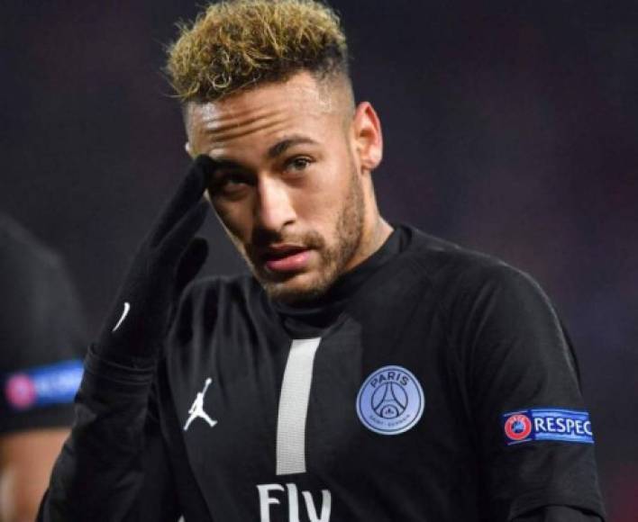 Leonardo, director deportivo del PSG, declaró en Le Parisien que el Barcelona todavía no ha presentado ninguna oferta por Neymar.'No hay nada nuevo desde la última vez que hablamos. Nada de nada. El asunto no se ha movido y no hay ninguna oferta concreta por Neymar', dijo.