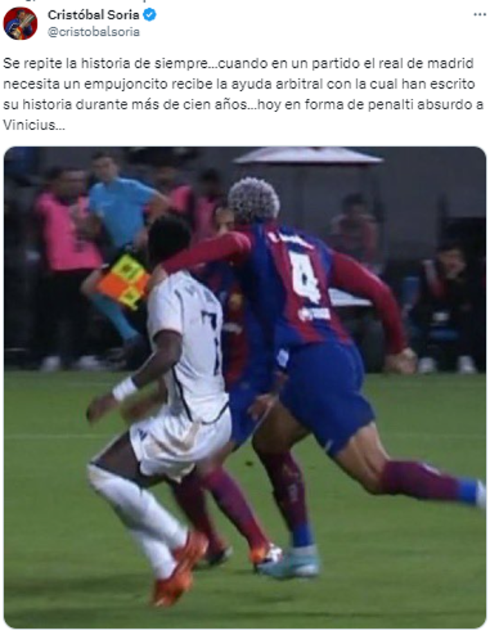 Cristóbal Soria de El Chiringuito de España indignado: ”Se repite la historia de siempre...cuando en un partido el Real de Madrid necesita un empujoncito recibe la ayuda arbitral con la cual han escrito su historia durante más de cien años...hoy en forma de penalti absurdo a Vinicius...”