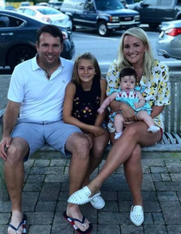 Jamie Lynn Spears<br/><br/>La hermana menor de Britney Spears dio a luz a su segunda hija, Ivey Joan, el 11 de abril.<br/><br/>La pequeña, fruto de la relación entre Spears y su esposo Jamie Watson, nació en Covington, Louisiana, y pesó 3.4 kilos.