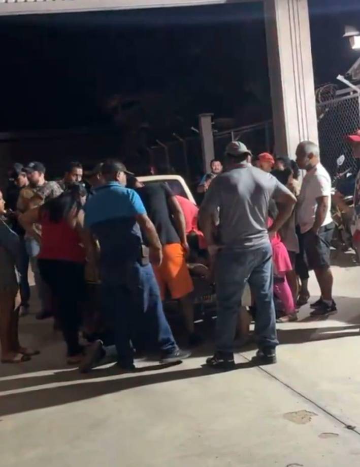 Ambos fueron llevados al Hospital Bautista, donde Trejo lamentablemente falleció. 