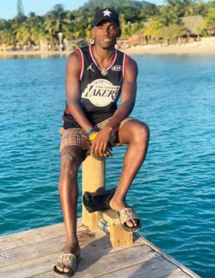 Alberth Elis: El delantero hondureño es de los que más ha disfrutado de sus vacaciones luego de que su equipo el Houston Dynamo no pudo entrar a la fiesta grande de la MLS.