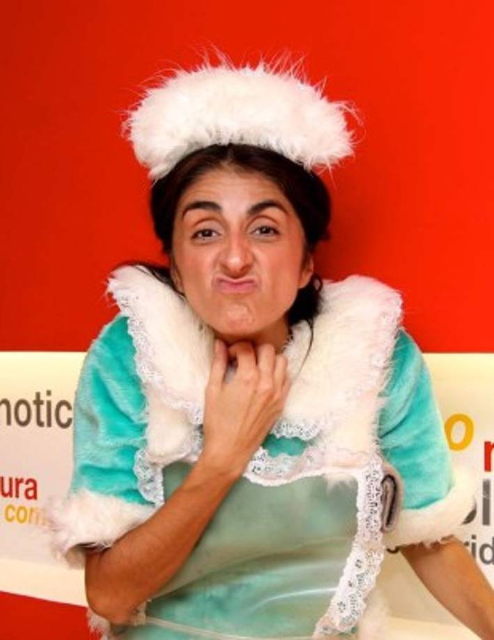 Excelsa era la sirvienta de la casa y era una inmigrante argentina cuyo nombre era Elsa, sin embargo, se mudó a México argumentando que en su país no había oportunidades y que en México todos los argentinos triunfan, así que decidió ser ex-Elsa.