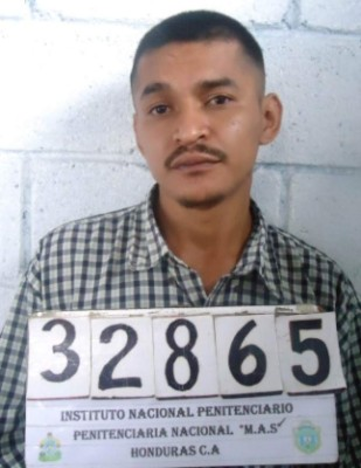 Santos Orellana Quintero, alias Longly. Tiene 35 años.