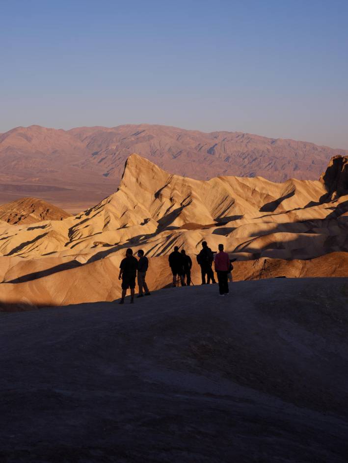 Turistas retan al Valle de la Muerte