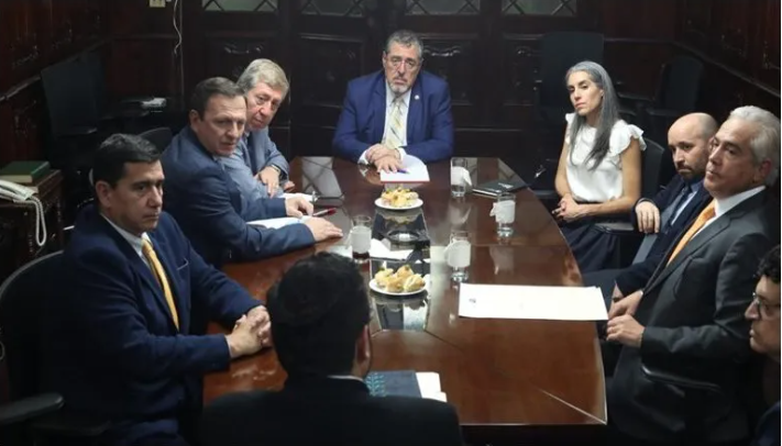 Encuentro con Arévalo fue sumamente productivo, destacan las organizaciones.