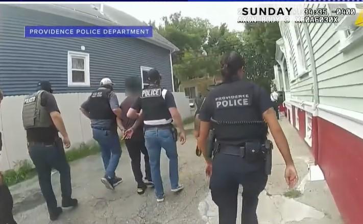 ¿Quién es el sonriente pandillero hondureño detenido por ICE? Su historial delictivo