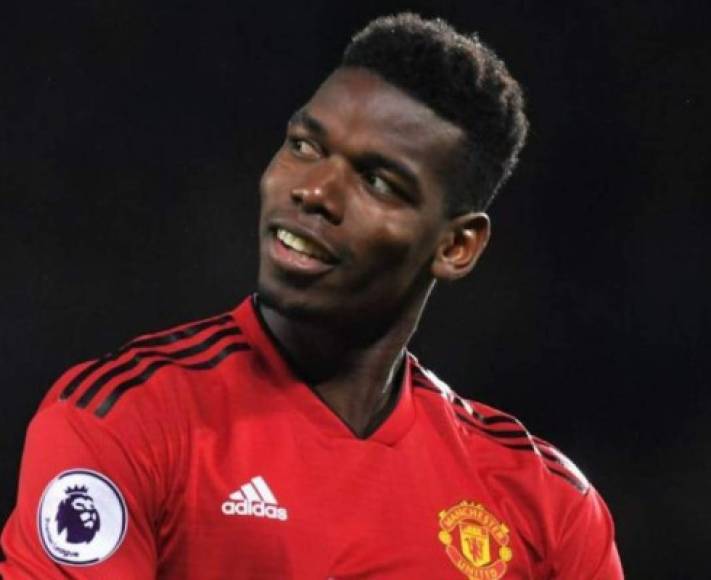 Paul Pogba: Según el periodista italiano Gianluca Di Marzio, de Sky Sport, la Juventus trabaja con Mino Raiola y el United para llevarse de vuelta a la Juventus al centrocampista galo, objetivo del Real Madrid de Zidane.