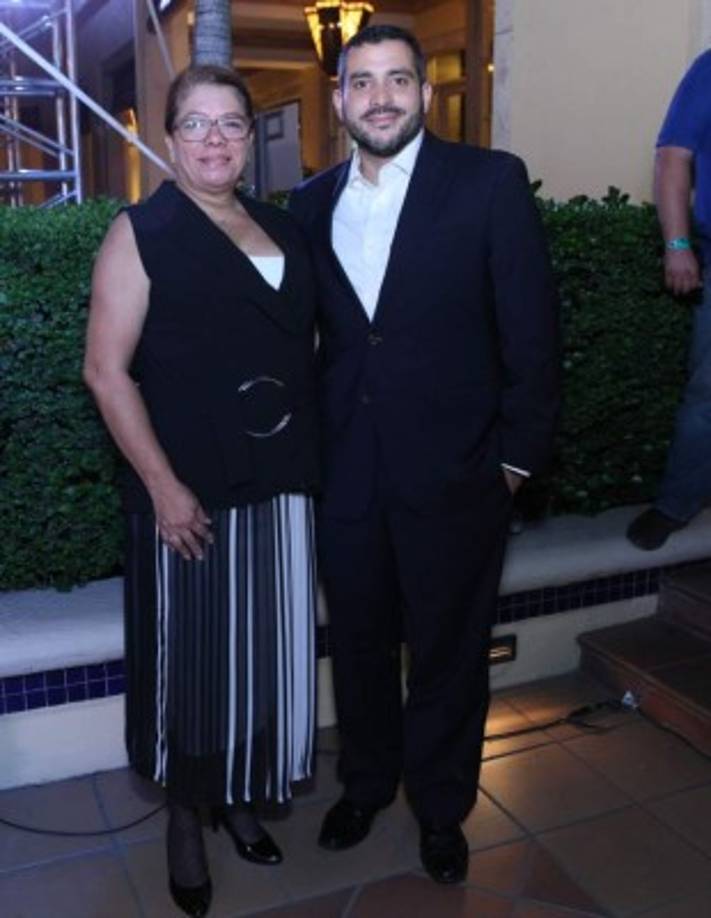 Xiomara Lemus y Gabriel Vargas.