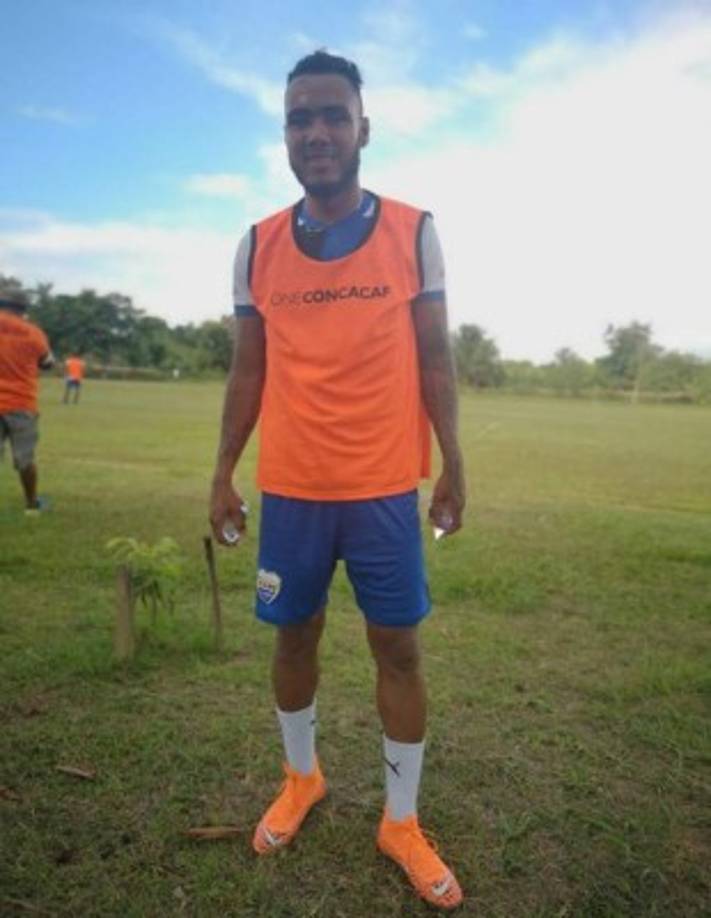 Miguel Morales: Jugador colombiano que ha sido anunciado como refuerzo del Club Atlético Boca Juniors de Tocoa de la segunda división de Honduras.