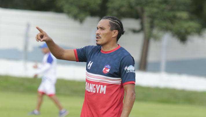 ¡Rambo de León revela cuándo se va a retirar del fútbol profesional!