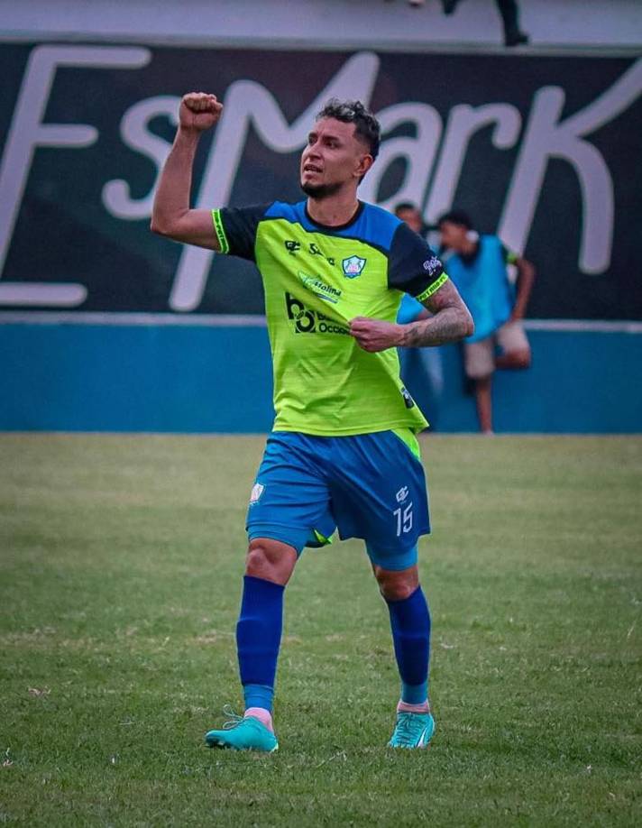 Erick Andino - El delantero sampedrano de 33 años no seguirá con los Potros, así lo confirmó el propio jugador con un mensaje en redes sociales. “Muchas gracias Olancho FC”, escribió junto a un video de imágenes suyas.
