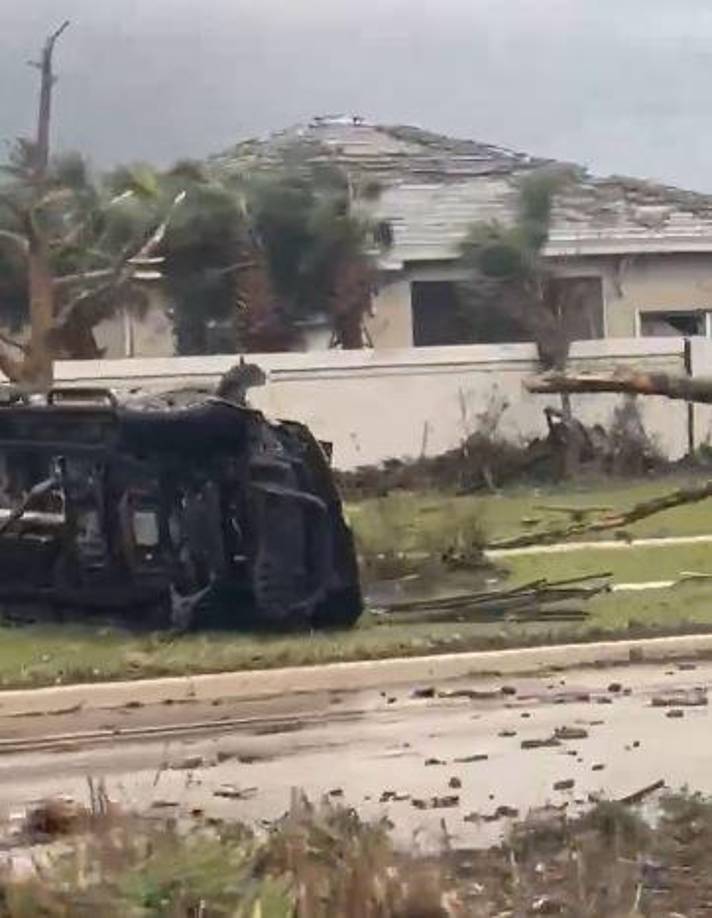 Si bien los floridanos saben sortear los huracanes y la zona está preparada para ellos, la cantidad e intensidad de estos “tornados de giro rápido” que brotaron del huracán Milton es algo nuevo.