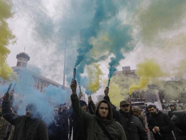 Trump, conocido por su enfoque pragmático y su relación ambivalente con Rusia, ha prometido en varias ocasiones que podría negociar una paz rápida entre ambos países.