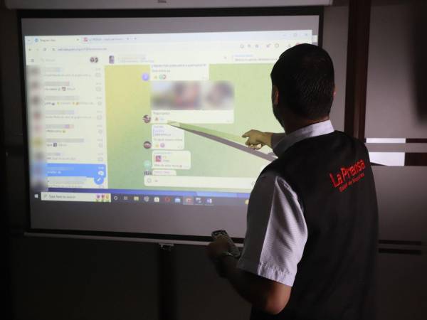 Comunidades enteras de usuarios desconocidos difunden gratis contenido de estudiantes, modelos, periodistas y el “exclusivo” lo venden.