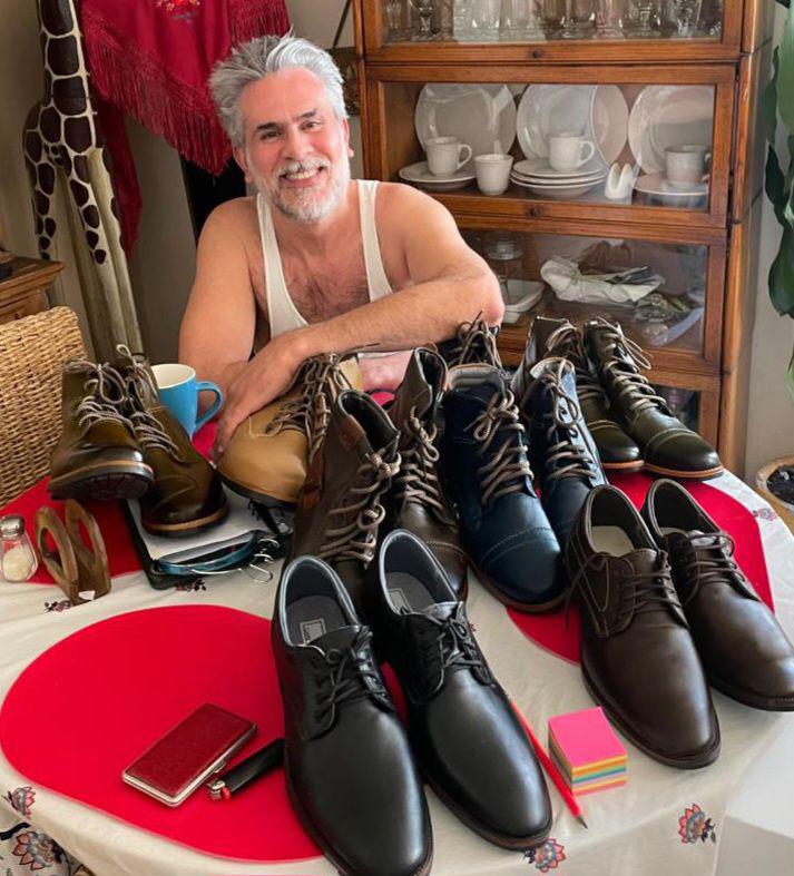 Carlos Amador: del éxito en las telenovelas a vendedor de zapatos