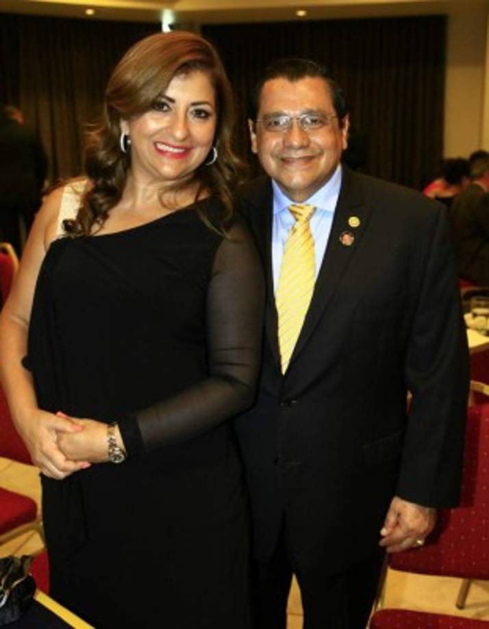 Ana María y Noé Oliva.