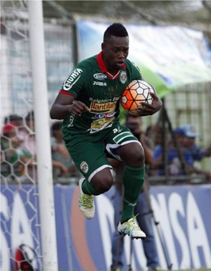 El delantero colombiano Charles Córdoba podría retornar al Parrillas One de la Segunda División tras ser dado de baja en el Marathón. El Vida de Carlos Pavón también está interesado en él.