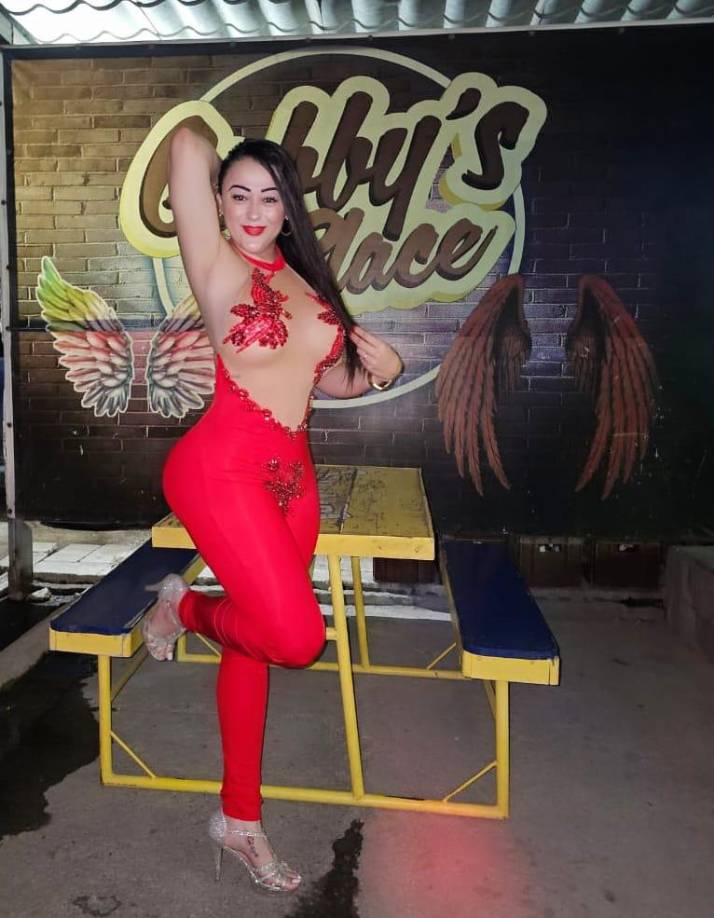 <b>Información que maneja la Policía</b>César Ruiz, director de la Dirección Policial de Investigaciones (DPI), detalló que el incidente ocurrió alrededor de las 5:00 a.m. del jueves y que, según las indagaciones, en el automóvil, desde donde le dispararon a Gabriela, iban tres sujetos.