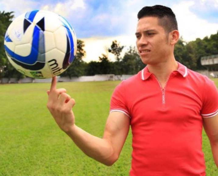 Jairo Puerto: El experimentado jugador hondureño se encuentra en Estados Unidos y en el Vida esperan que vuelva a Honduras para que siga en el equipo.<br/>