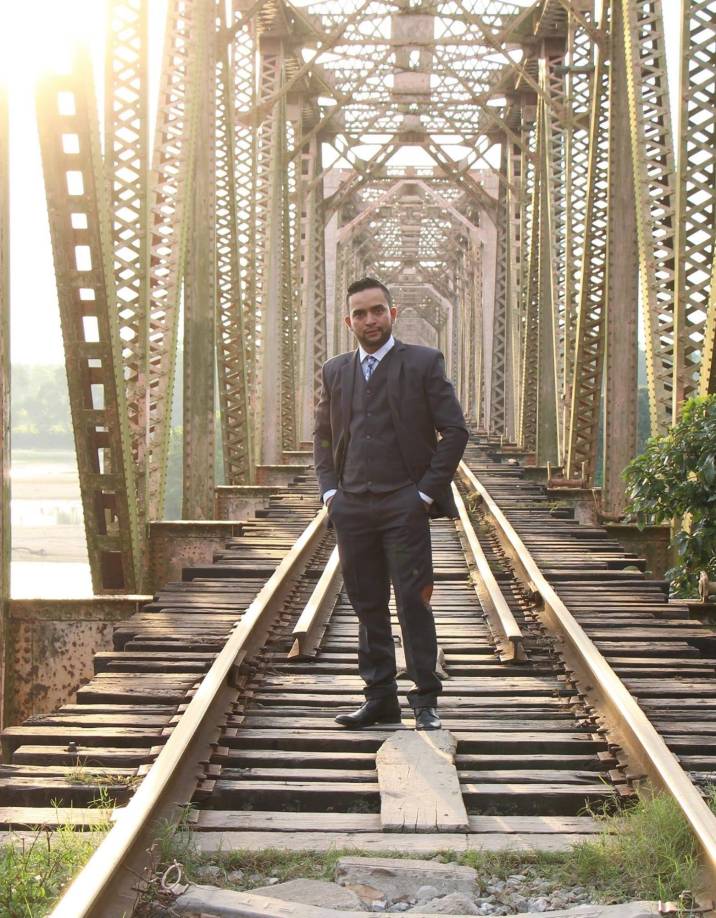 Desde el 2019 estaba casado y su perfil estaba lleno de fotos de su amada, quien en junio lo convirió en padre.